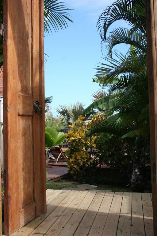 Caz Margouillat Villa L'Etang-Sale Ngoại thất bức ảnh